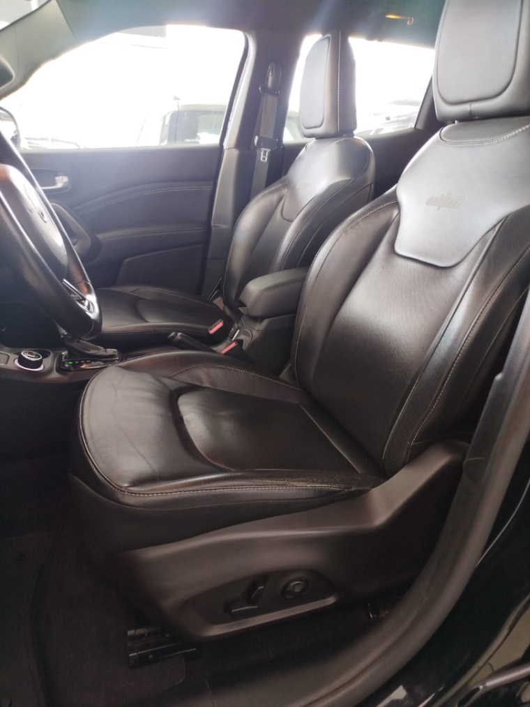 fiat toro 2.0 16v turbo diesel ultra 4wd at9 4p automatico 202010