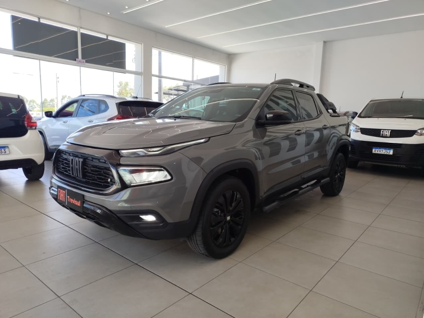 fiat toro 1.3 turbo 270 flex volcano at6 4p automatico 2023