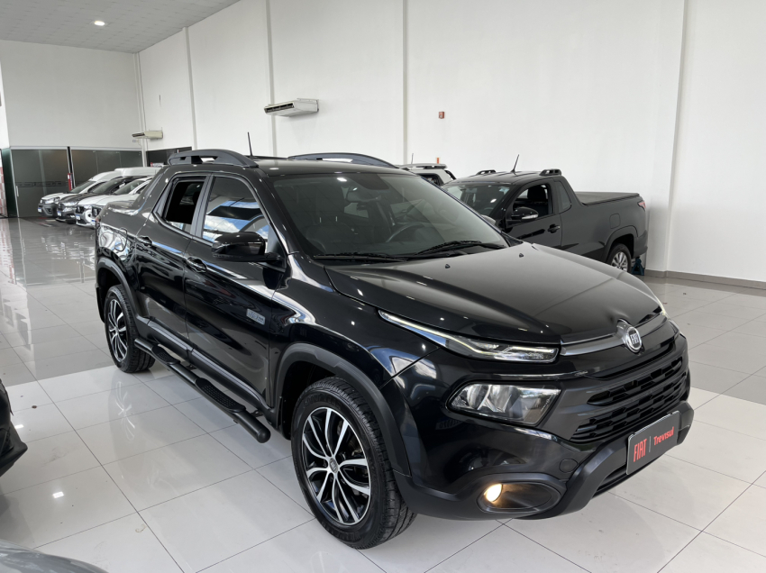 toro ranch 2.0 4x4 21/21 at9 diesel preta2