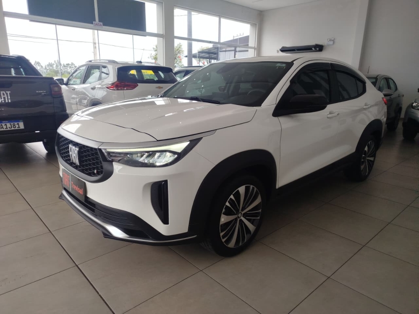 fiat fastback 1.0 turbo 200 flex audace cvt 4p automatico 2025