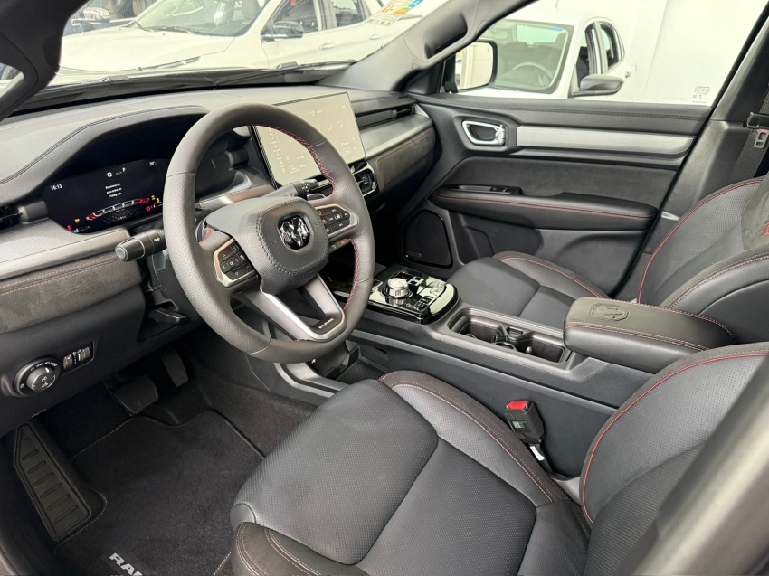 rampage r/t hurricane 2.0 turbo at 4x4 25/26 gasolina preto9