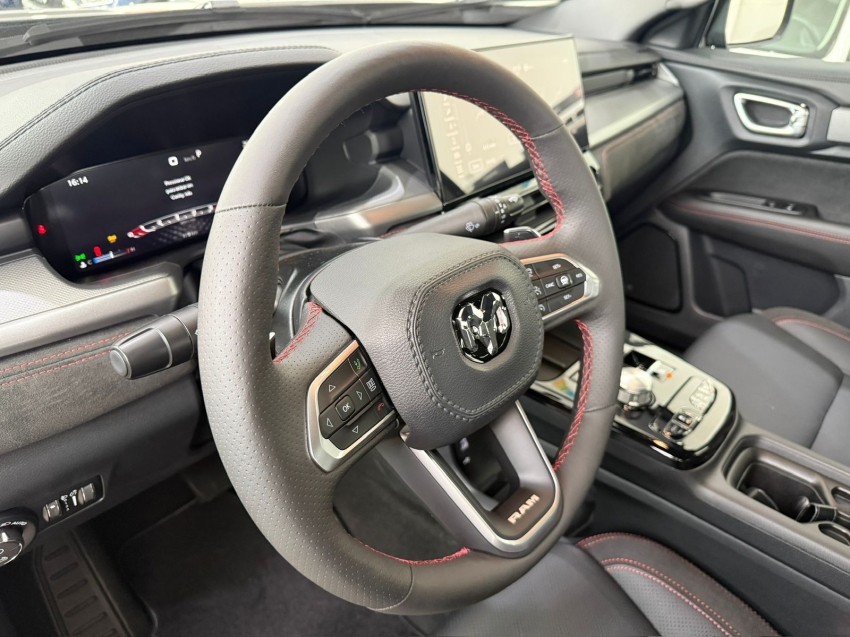 rampage r/t hurricane 2.0 turbo at 4x4 25/26 gasolina preto10