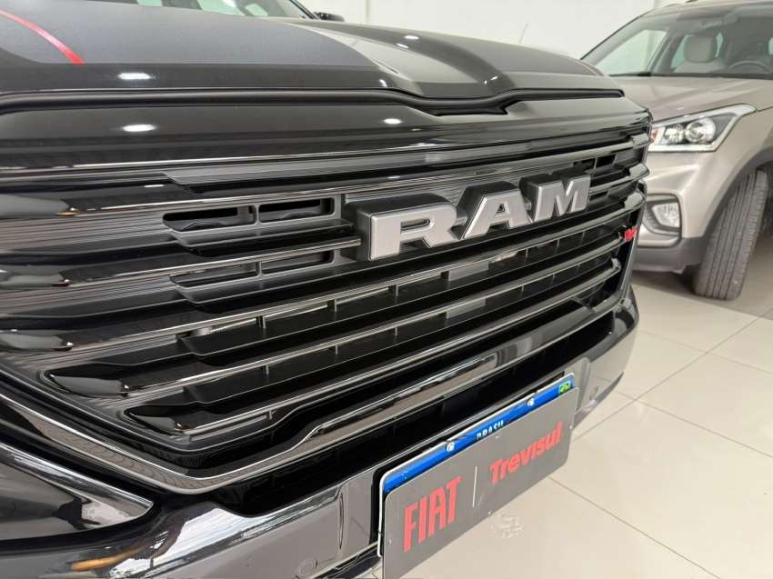 rampage r/t hurricane 2.0 turbo at 4x4 25/26 gasolina preto3