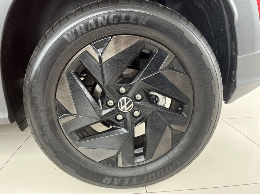 tera comfort 1.0 tsi at 25/26 flex vermelho13