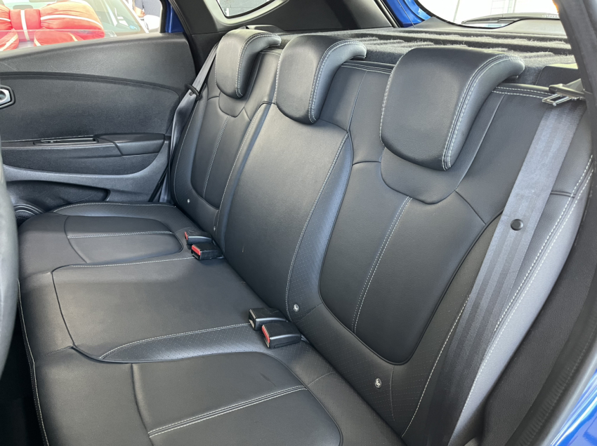 captur iconic 1.3 at 21/22 flex azul12