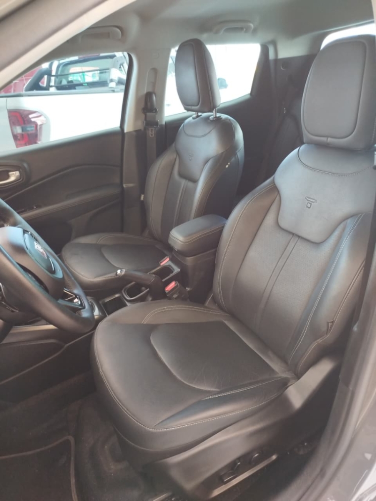 fiat toro 2.0 16v turbo diesel volcano 4wd at9 4p automatico 202510