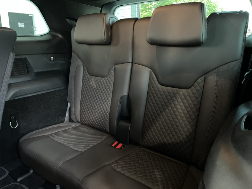 commander overland 2.0 turbo at9 4x4 24/25 gasolina preta8