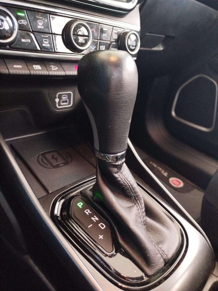 fiat toro 2.0 16v turbo diesel volcano 4wd at9 4p automatico 20227