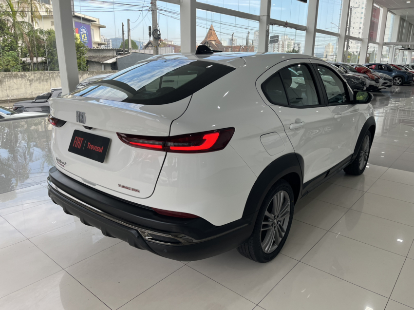 fastback drive t200 1.0 23/24 flex branco3