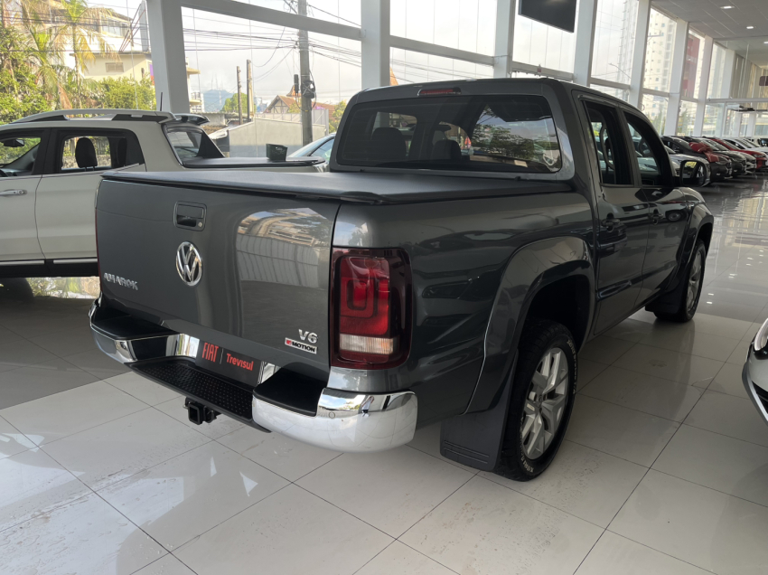 amarok highline 3.0 at 23/24 diesel cinza3