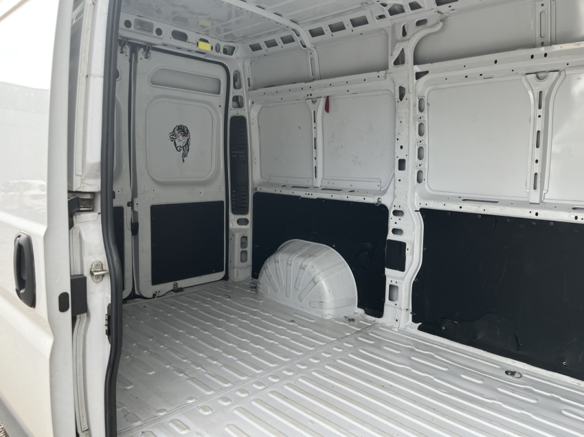 ducato cargo 2.2 23/23 diesel branca7