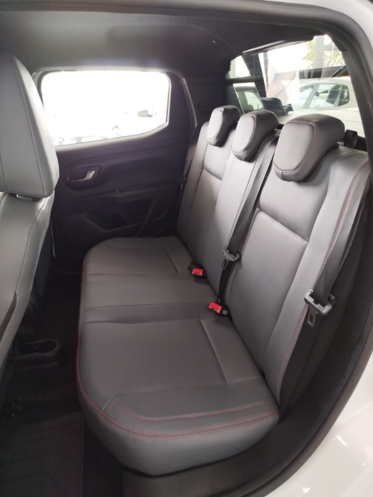 fiat strada 1.3 firefly flex volcano cd cvt 4p automatico 202512
