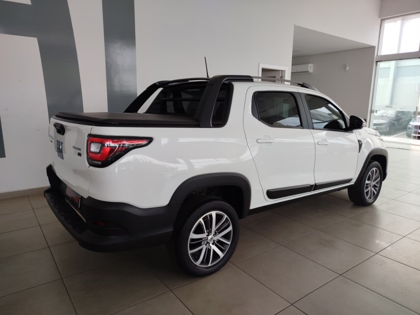 fiat strada 1.3 firefly flex volcano cd cvt 4p automatico 20255