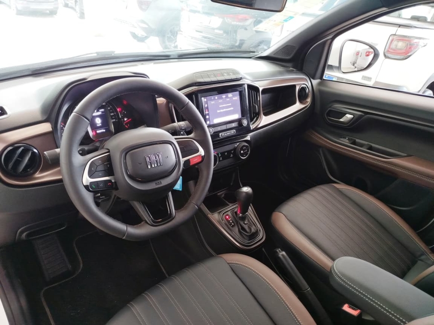 fiat strada 1.0 turbo 200 flex ranch cd cvt 4p automatico 20256