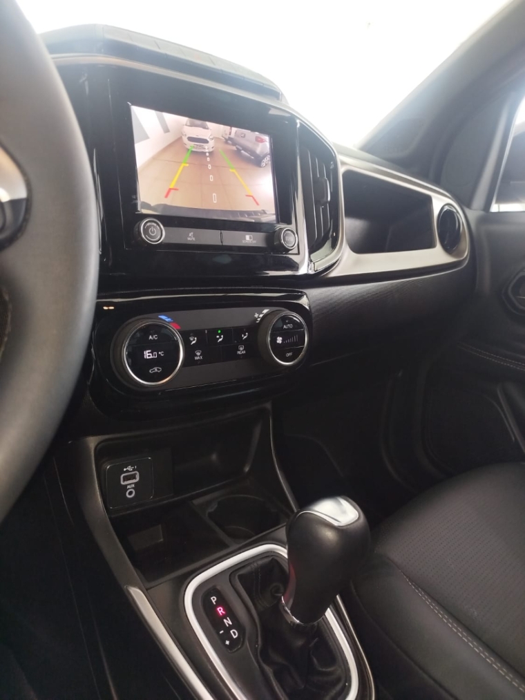 fiat strada 1.3 firefly flex volcano cd cvt 4p automatico 202510