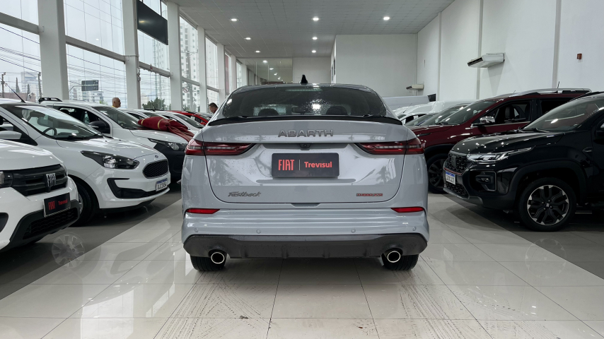 fastback abarth 1.3 turbo 270 at6 23/24 flex cinza4