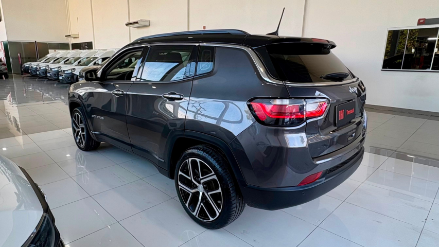 compass limited 1.3 turbo at 24/25 flex cinza5