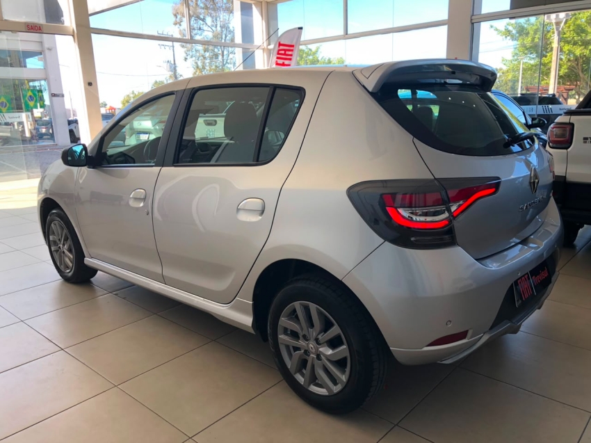 renault sandero 1.0 12v sce flex gt line manual 4p 20213