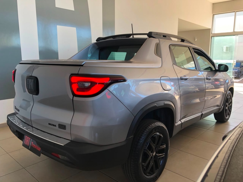 fiat toro 2.0 16v turbo diesel ultra 4wd at9 4p automatico 20225