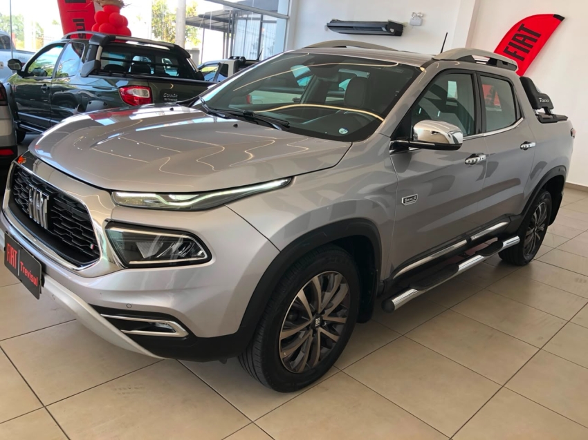 fiat toro 2.0 16v turbo diesel ranch 4wd at9 4p automatico 20230