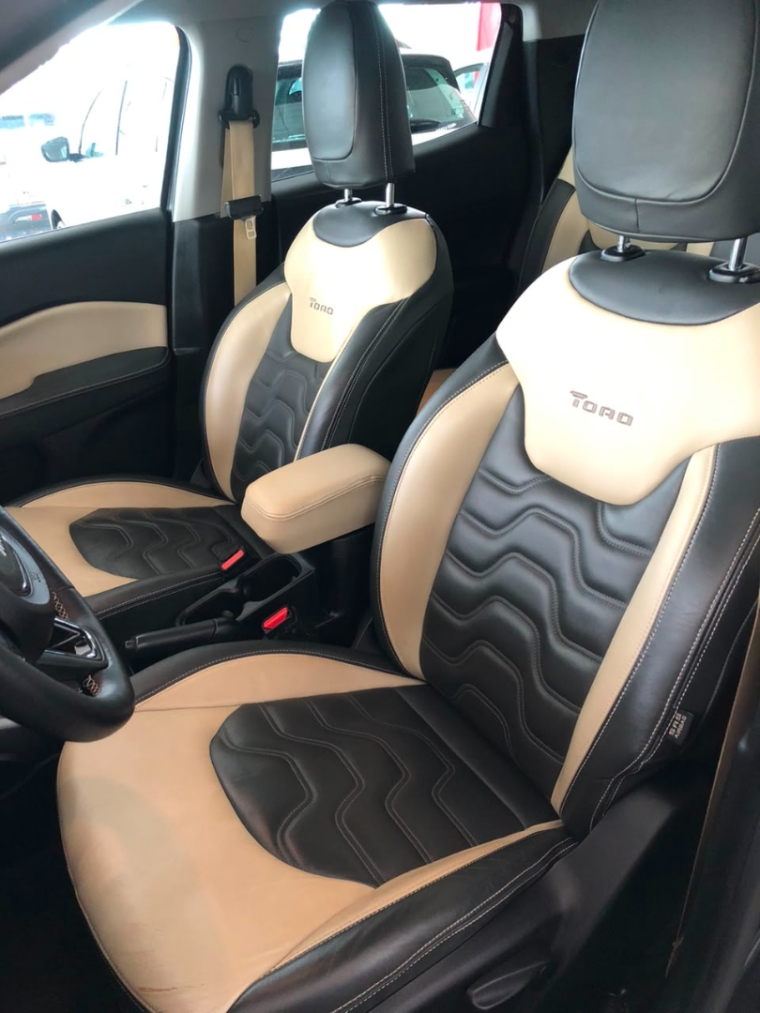 fiat toro 1.3 turbo 270 flex freedom at6 4p automatico 202410
