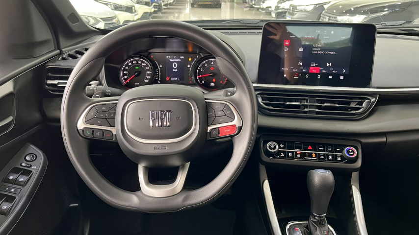 fastback 1.0 turbo 200 at 26/26 flex cinza9