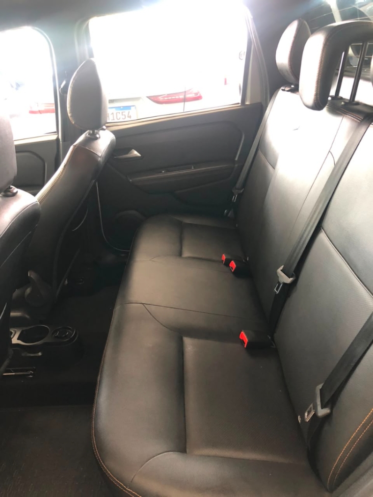 renault oroch 1.3 tce flex outsider x-tronic 4p automatico 202310