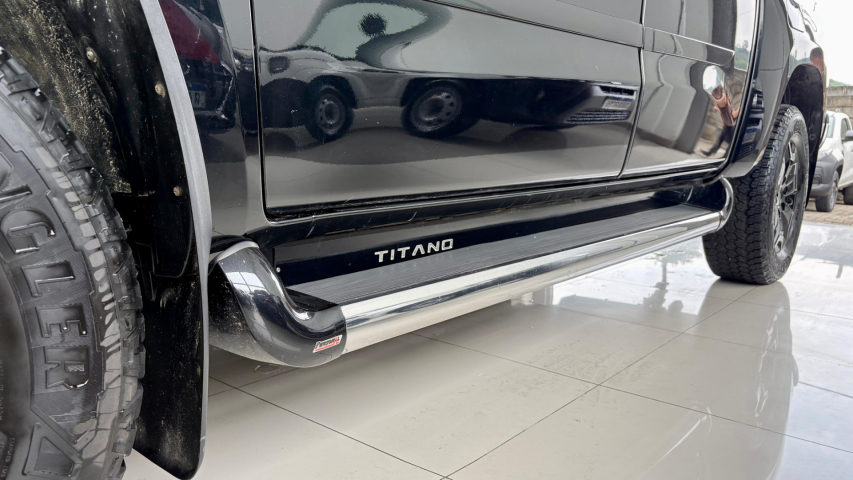 titano volcano 2.2 4x4 at6 24/25 diesel preto13
