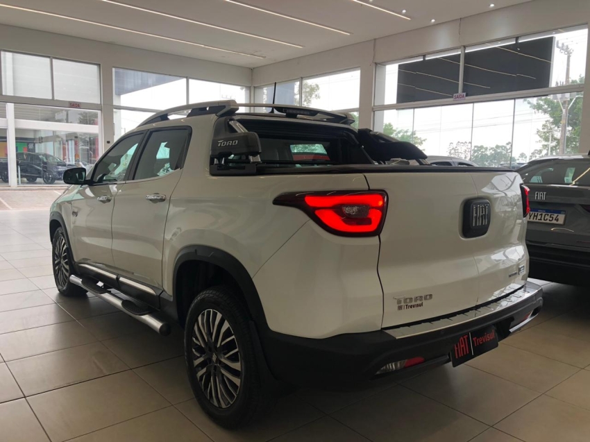 fiat toro 2.0 16v turbo diesel ranch 4wd at9 4p automatico 20245