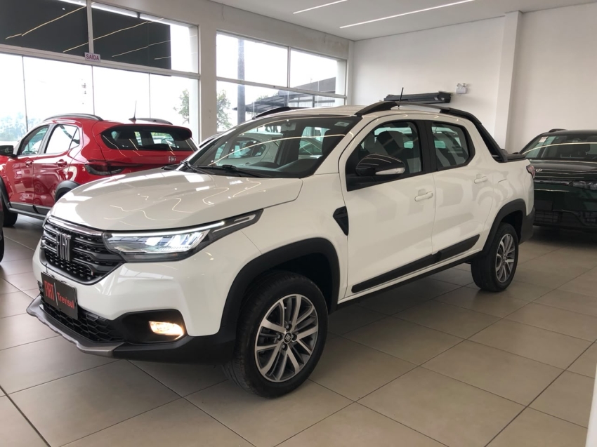 fiat strada 1.3 firefly flex volcano cd cvt 1.0 4p automatico 20260