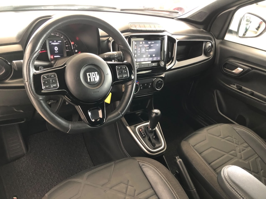 fiat strada 1.3 firefly flex volcano cd cvt 4p automatico 20238