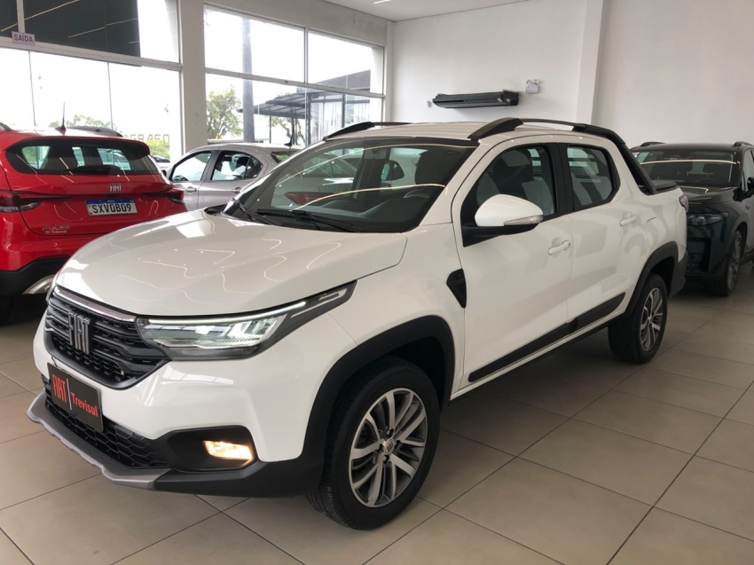 fiat strada 1.3 firefly flex volcano cd cvt 4p automatico 20230