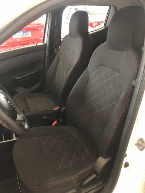 renault kwid 1.0 12v sce flex zen manual 4p 20209