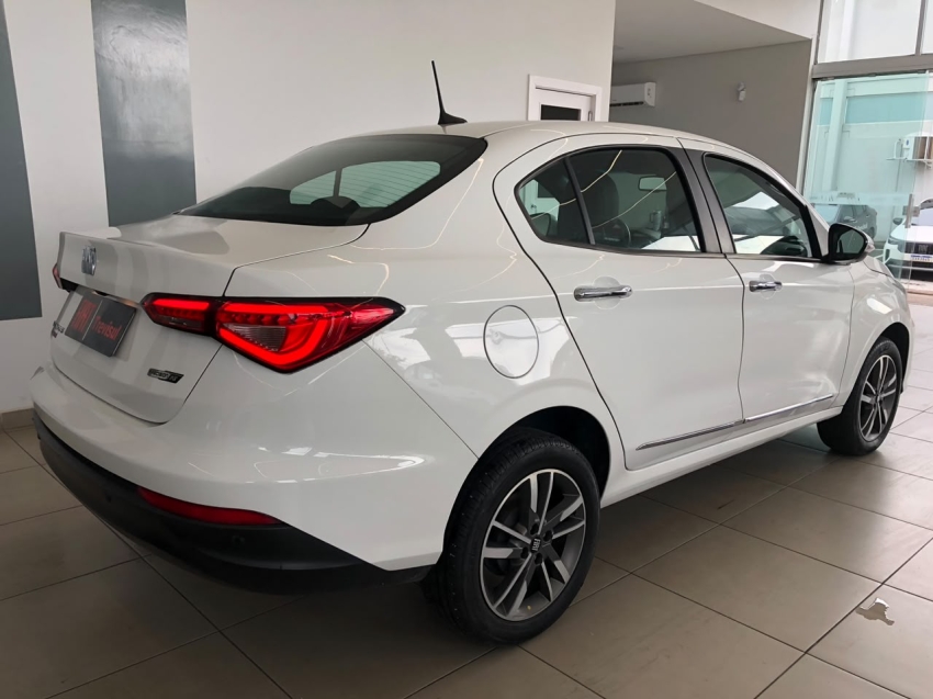 fiat cronos 1.3 firefly flex precision cvt 4p automatico 20243