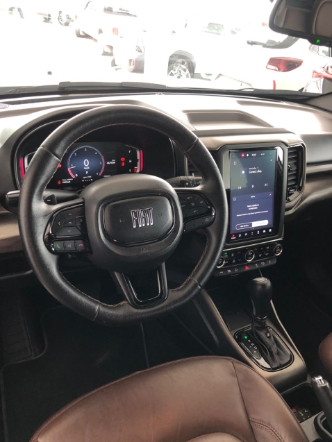 fiat toro 2.0 16v turbo diesel ranch 4wd at9 4p automatico 20256