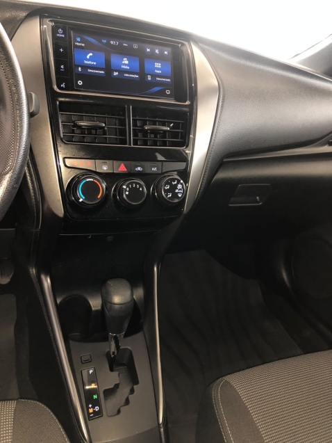 toyota yaris 1.5 16v flex xl multidrive 4p automatico 20237