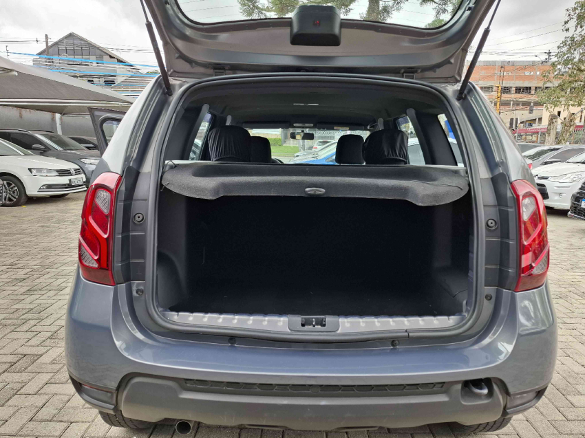 duster expression 1.6 16v sce cvt x-tronic14