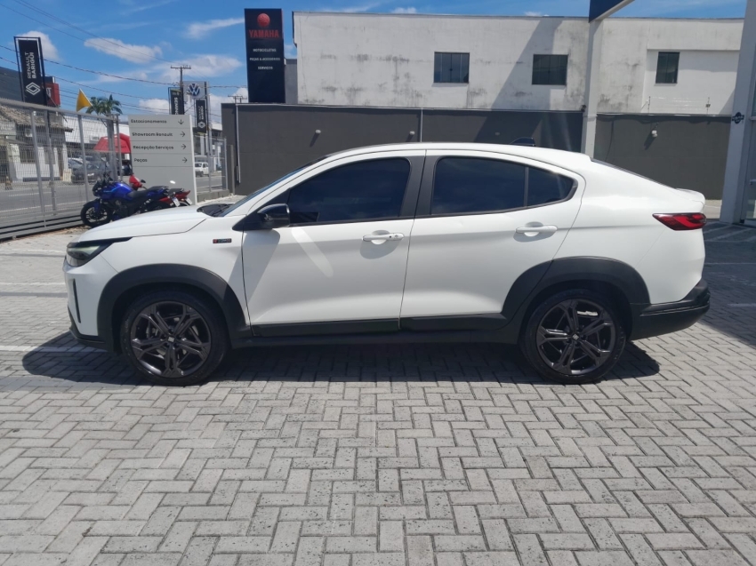 fiat fastback 1.3 turbo 270 flex limited edition at6 2023