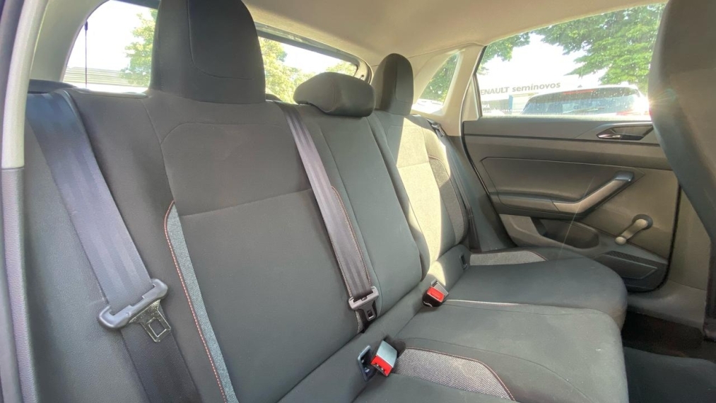 volkswagen polo 1.0 mpi track manual 2024
