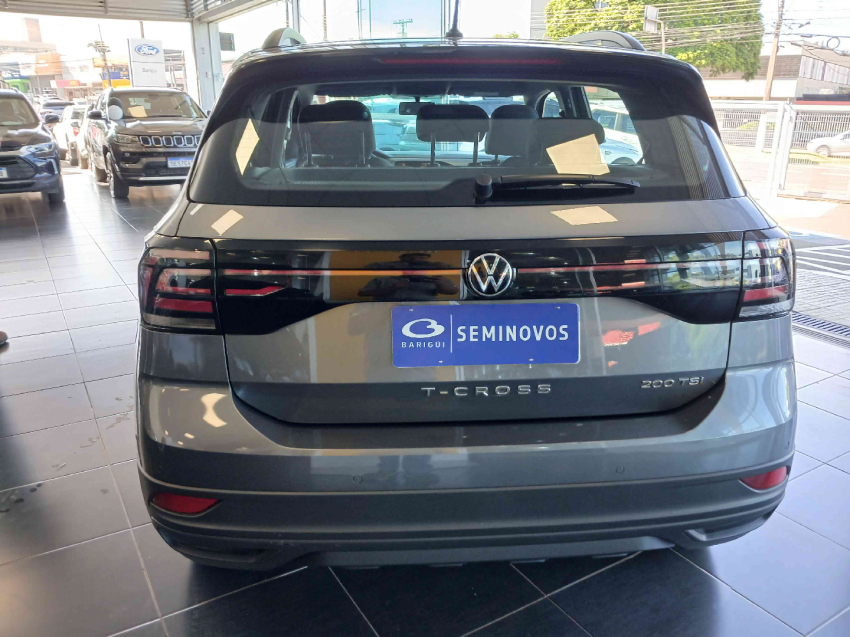 volkswagen t-cross 1.0 200 tsi total flex automatico 2024
