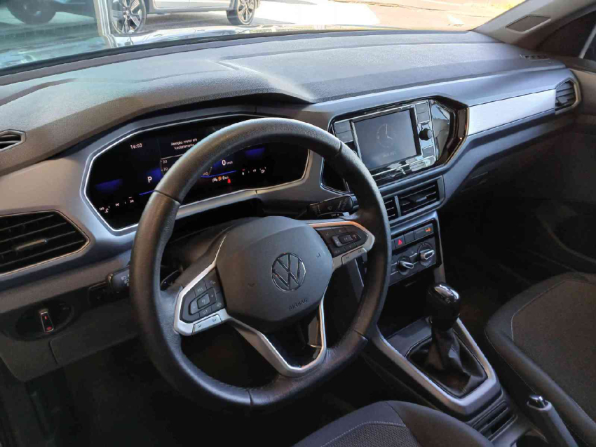 volkswagen t-cross 1.0 200 tsi total flex automatico 2024