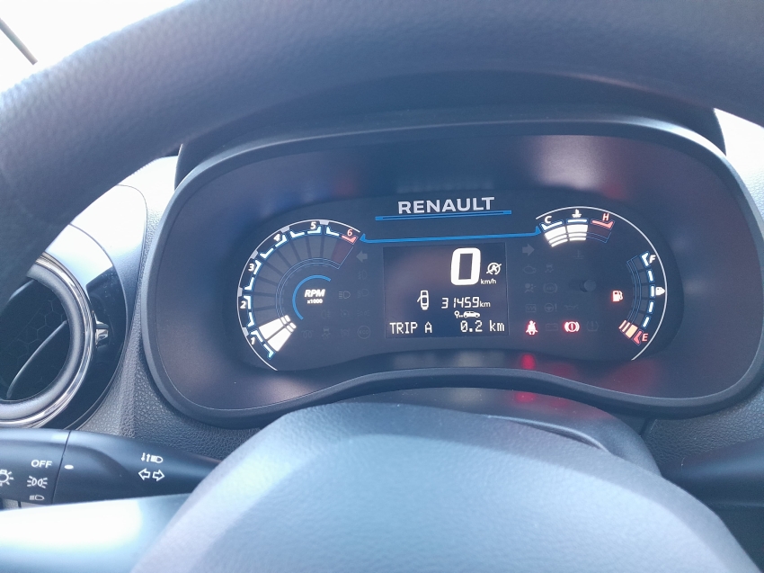renault kwid 1.0 12v sce flex intense manual 4p 2025
