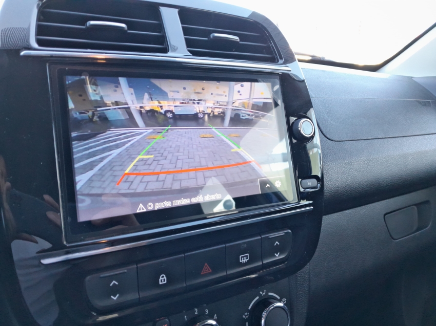 renault kwid 1.0 12v sce flex intense manual 4p 2025