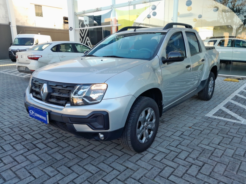 renault oroch 1.6 16v sce flex intense manual 4p 2024