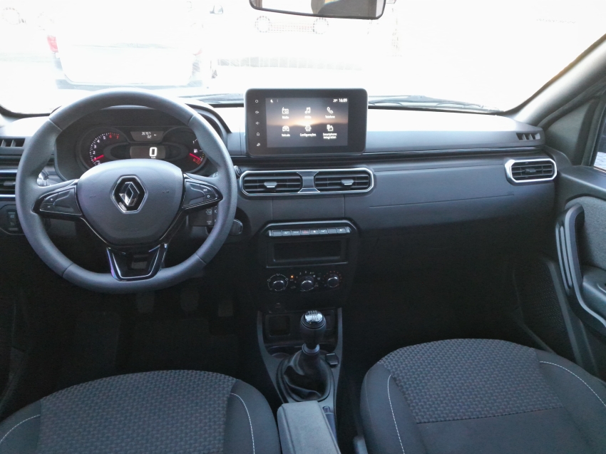 renault oroch 1.6 16v sce flex intense manual 4p 2024