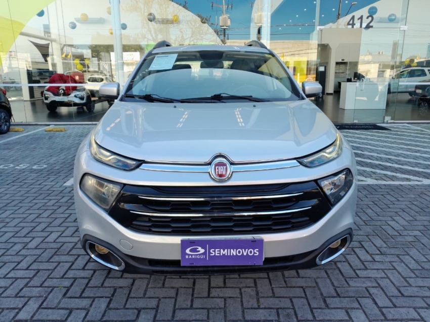 fiat toro 1.8 16v evo flex freedom open edition at6 4p automatico 2017
