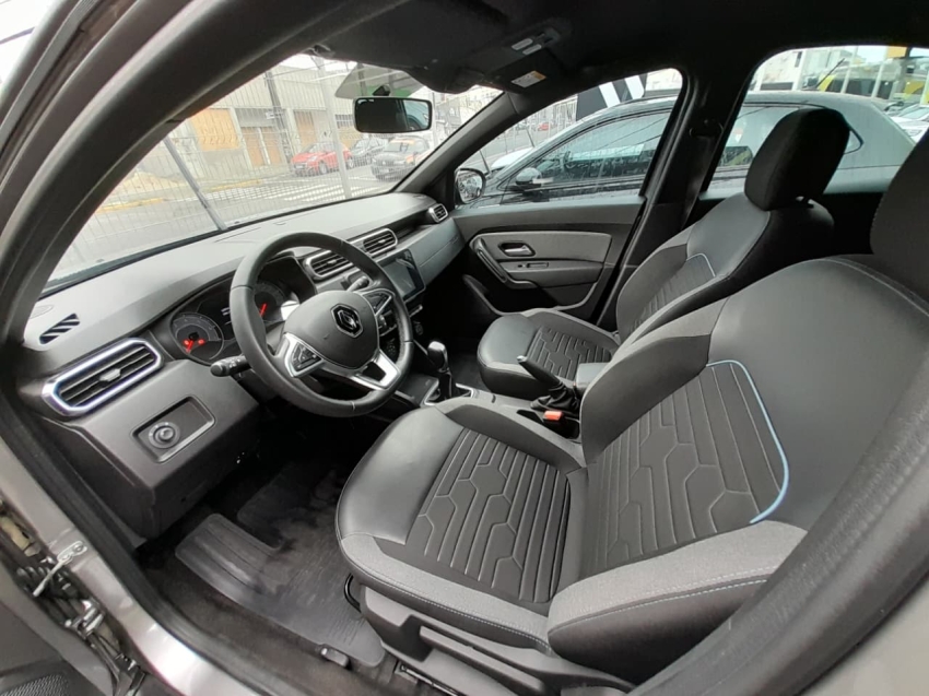duster intense plus 1.6 16v sce cvt 2025