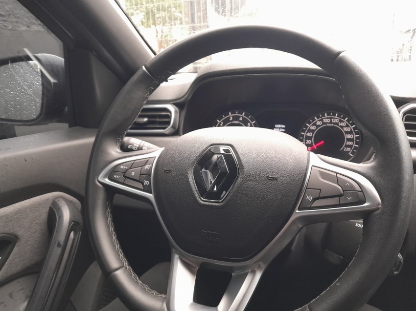 duster intense plus 1.6 16v sce cvt 2025