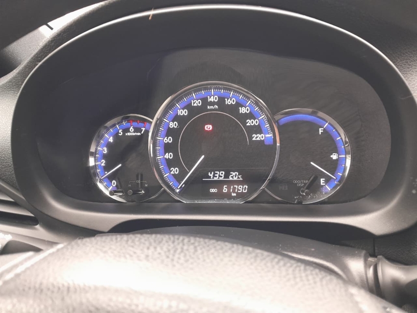 yaris hatch xl 1.3 16v mt6 2019