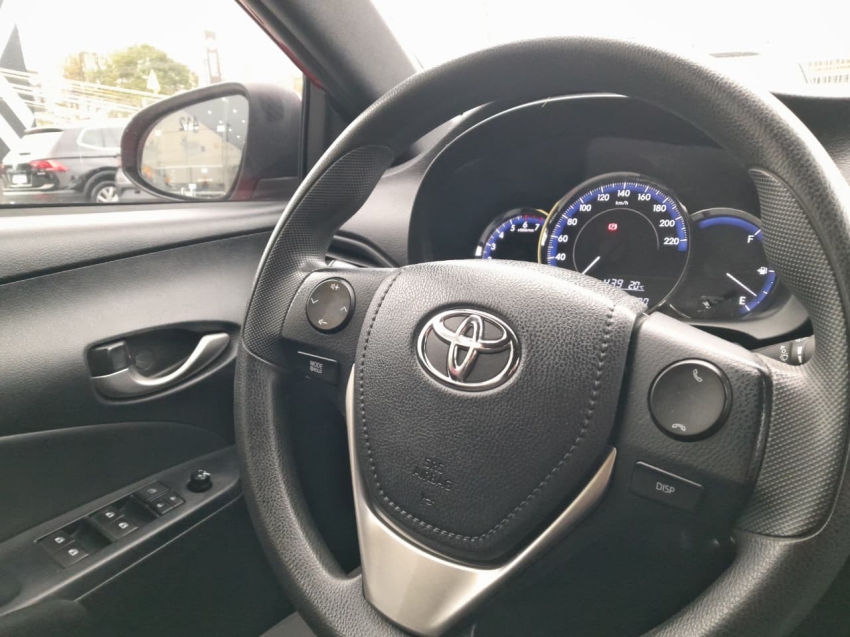 yaris hatch xl 1.3 16v mt6 2019